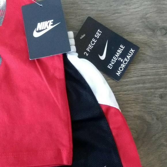 NWT NIKE 12M Baby Outfit, 18M Sleeveless t-shirt & shorts, 24M toddler set - Picture 6 of 7